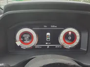 Nissan QASHQAI 1.3 MHEV Xtronic Tekna Plus | Panorama Dak | Dodehoekdetectie | Automaat | Trekhaak | Navigatie | 360 Camera | Head-up display | stuur verwarmd | Voorstoelen verwarmd | Leer | BOSE | Verwarmde voorruit