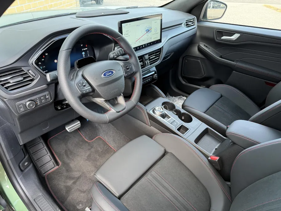 Ford Kuga 2.5 PHEV ST-Line X 243 PK | Wegklapbare trekhaak | AGR voorstoelen | BLIS | NIEUW UIT VOORRAAD