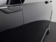 Volkswagen Golf 1.5eTSI/130PK R-Line DSG Volkswagen Golf 1.5eTSI/131PK R-Line DSG · Panoramadak · Apple/Android Car Play · Stoel & Stuurverwarming · Navigatie · LED ·