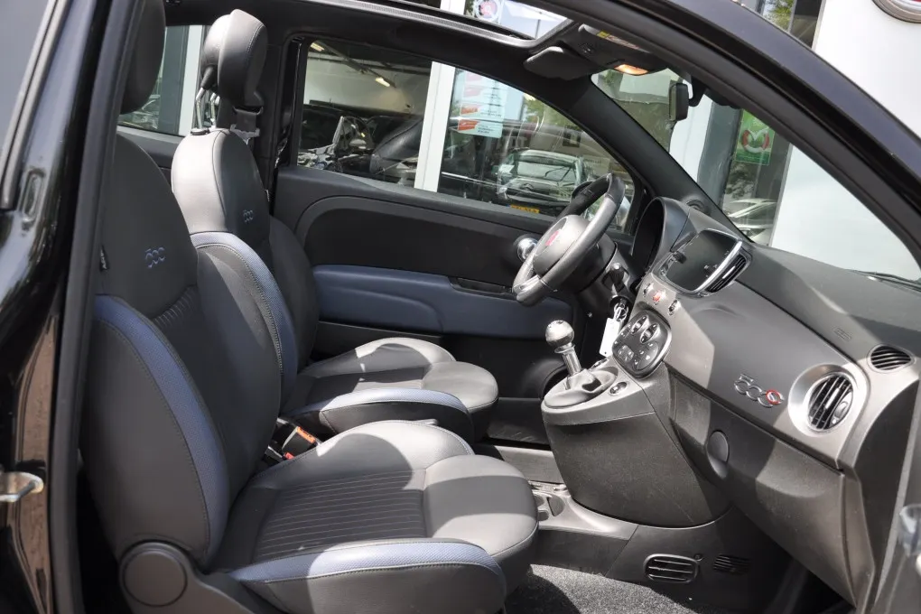 Fiat 500C 1.0 Hybr. Rockstar Clima All Seasons