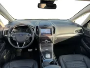 Ford Galaxy 2.5i HEV | Dealer onderhouden | Automaat | Pano dak | BLIS | 7 persoons | Lederen bekleding | Winter pack | Parkeersensoren voor en achter | Achteruitrijcamera | Cruise control | Apple carplay & Android auto | Privacy glas | Bovag garantie |