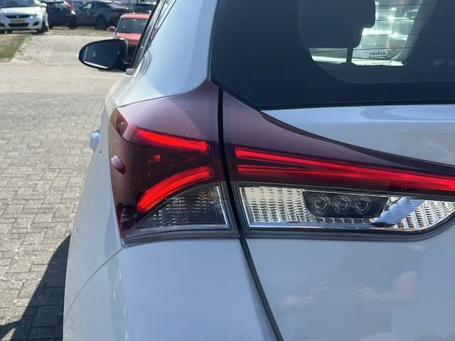 Toyota Auris 1.3 Aspiration | Climate Controll | All Seasons