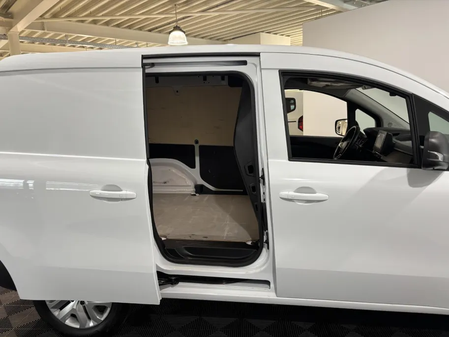 Renault Kangoo 95PK Blue dCi Advance L1 | BPM VRIJ | Apple CarPlay/Android Auto | Stoelverwarming | Armsteun | Climate Control | Digital Cockpit | Cruise Control | Licht & Regen Sensor | Keyless Entry |