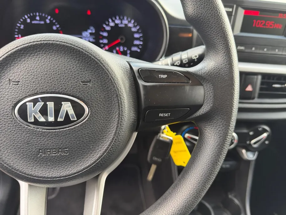 Kia Picanto 1.0 ComfortLine | Zeer nette auto | Dealer onderhouden | Parkeersensoren achter | 12 maanden BOVAG garantie |