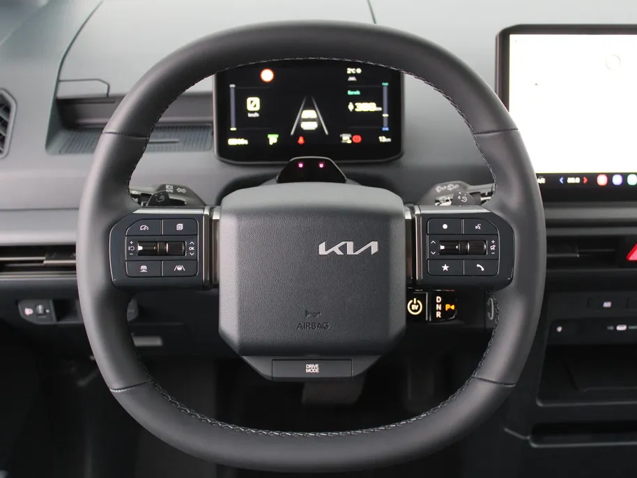 Kia PV5 Passenger Plus 71.2 kWh | Stuur-/stoelverwarming v+a | Camera | Cruise adapt. | Draadloze telefoonlader | PDC v+a | Clima | Navi | LED | 17' LM |