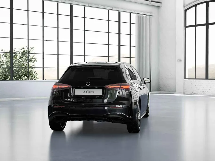 Mercedes-Benz A-Klasse 250 e Business Solution AMG