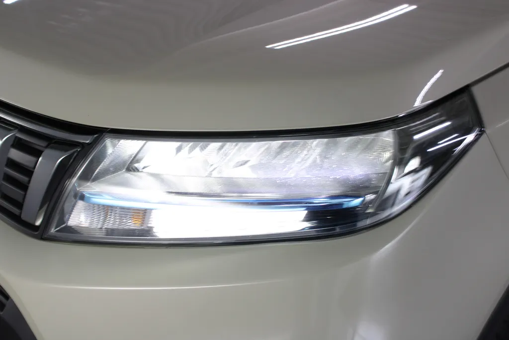 Suzuki Vitara 1.4 Boosterjet Style Smart Hybrid Automaat / Afn. Trekhaak /