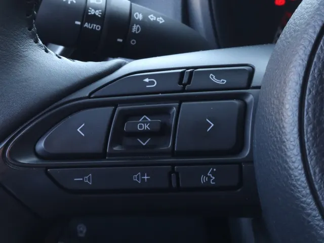Toyota Aygo X 1.0 VVT-i MT Pulse Bi-tone | Carplay | All Seasons