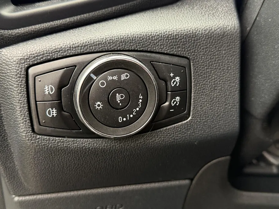 Ford EcoSport 1.0 EcoBoost Trend Ultimate | Dealer onderhouden | NL auto | Cruise control | Parkeersensor achter | Achteruitrijcamera | Navigatie | Apple carplay & Android auto | 16' lichtmetalen velgen | Bovag garantie |