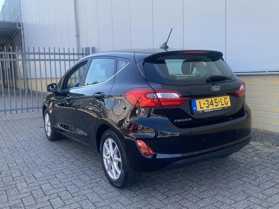 Ford Fiesta 1.0 EcoBoost 95 pk Titanium Apple Carplay/ Android Auto - Climate Control - Parkeersensoren achter