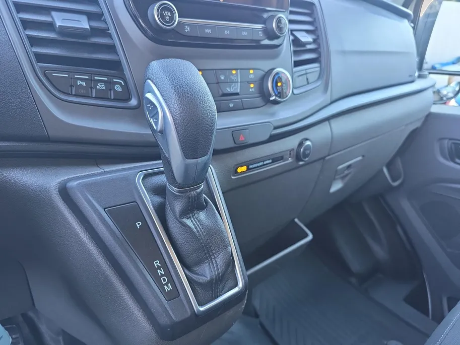 Ford Transit 310 2.0 TDCI L2H2 Trend Automaat | 1e Eigenaar | Trekhaak | Android Auto/Apple Carplay | Airco | Cruise Control | Achteruitrijcamera | Laadruimteverlichting | 12 maanden garantie