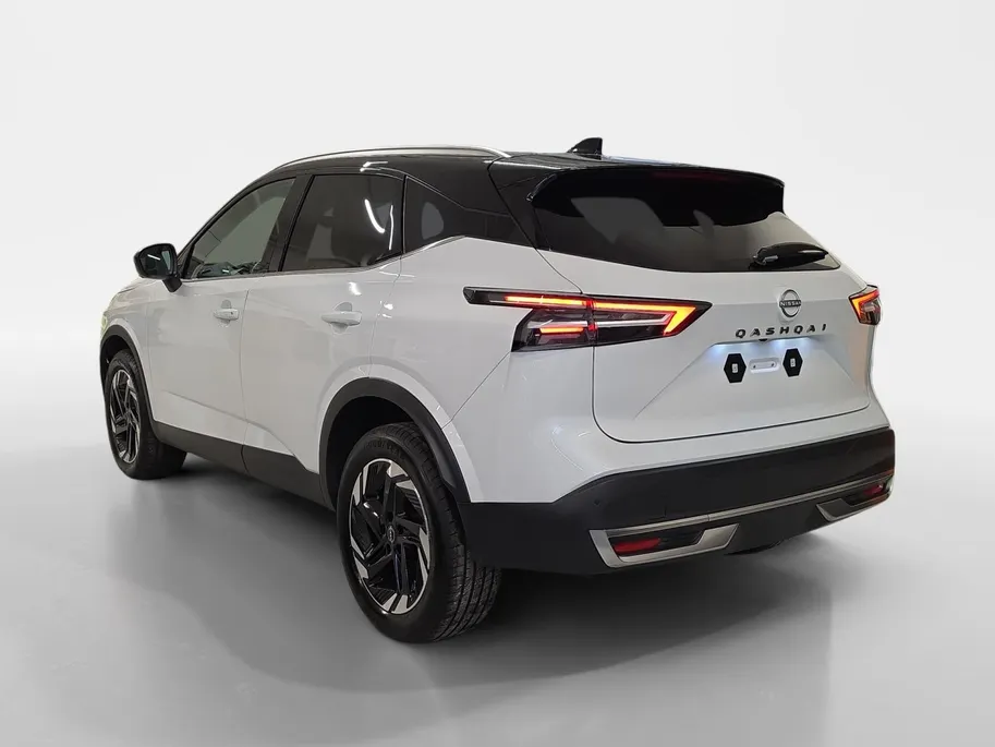 Nissan QASHQAI N-Connecta 158PK AUTOMAAT | Navigatie | Google Built-in | Apple Carplay & Android Auto | Pro Pilot (Adaptive Cruise Control) | Climate Control | 360 camera | Panorama dak | Parkeersensoren voor & achter |