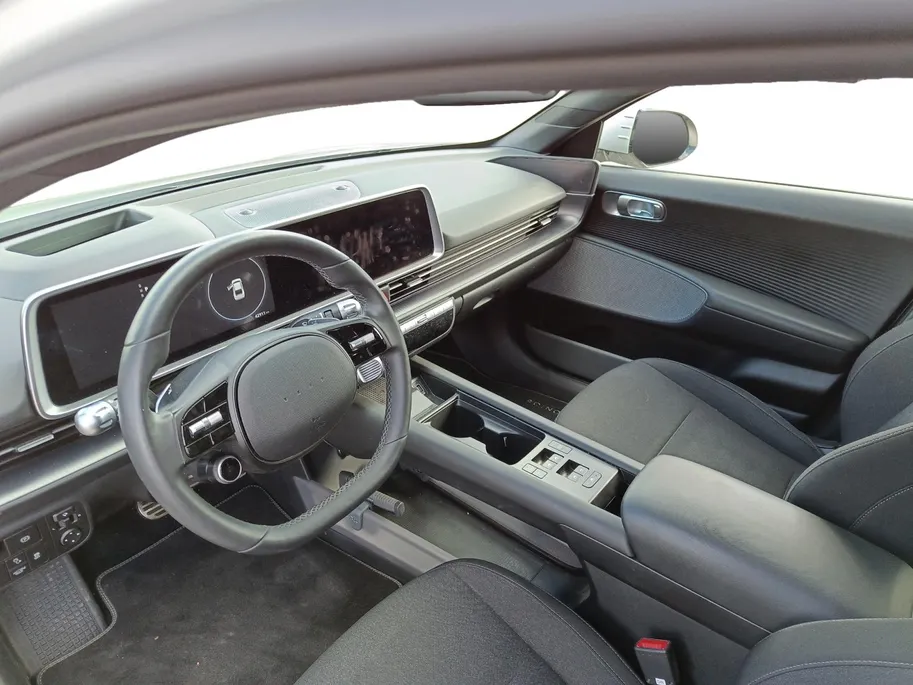 Hyundai IONIQ 6 Connect 77.4 kWh |