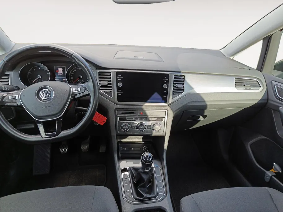 Volkswagen Golf Sportsvan 1.0 TSI Comfortline | Achteropkomend verkeer waarschuwing | Cruise control adaptief | Lichtmetalen velgen 16'