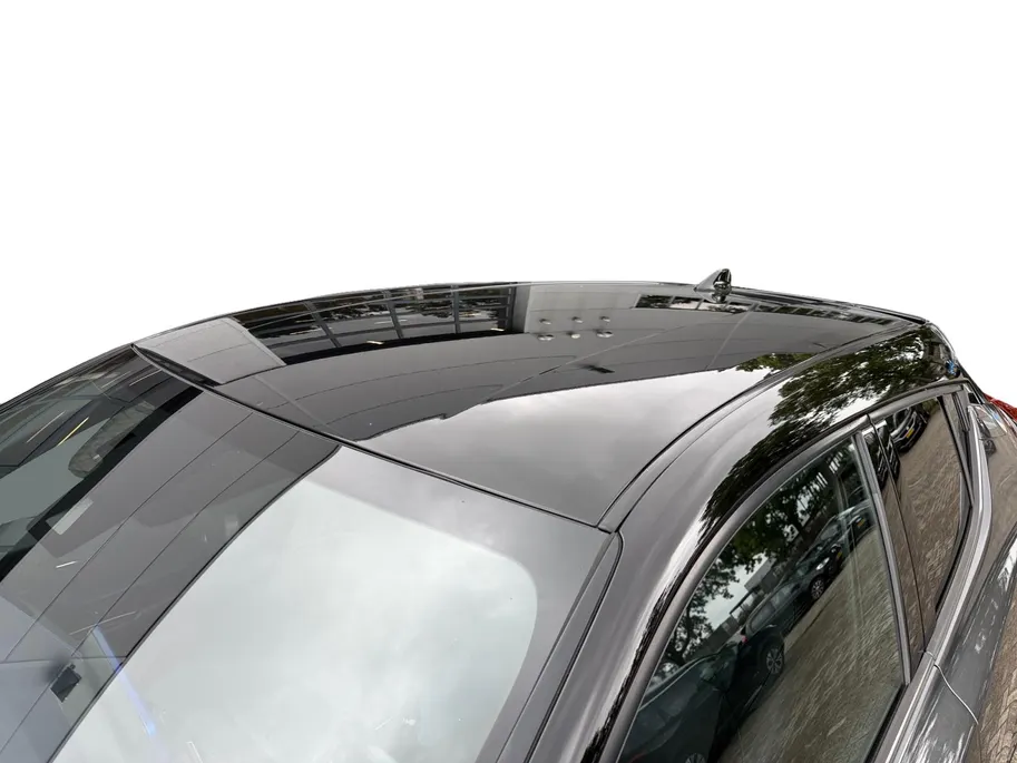 Toyota C-HR 1.8 Hybrid Bi-Tone LM VELGEN | LEDER BEKLEDING | STOELVERWARMING | CLIMA | NAVI
