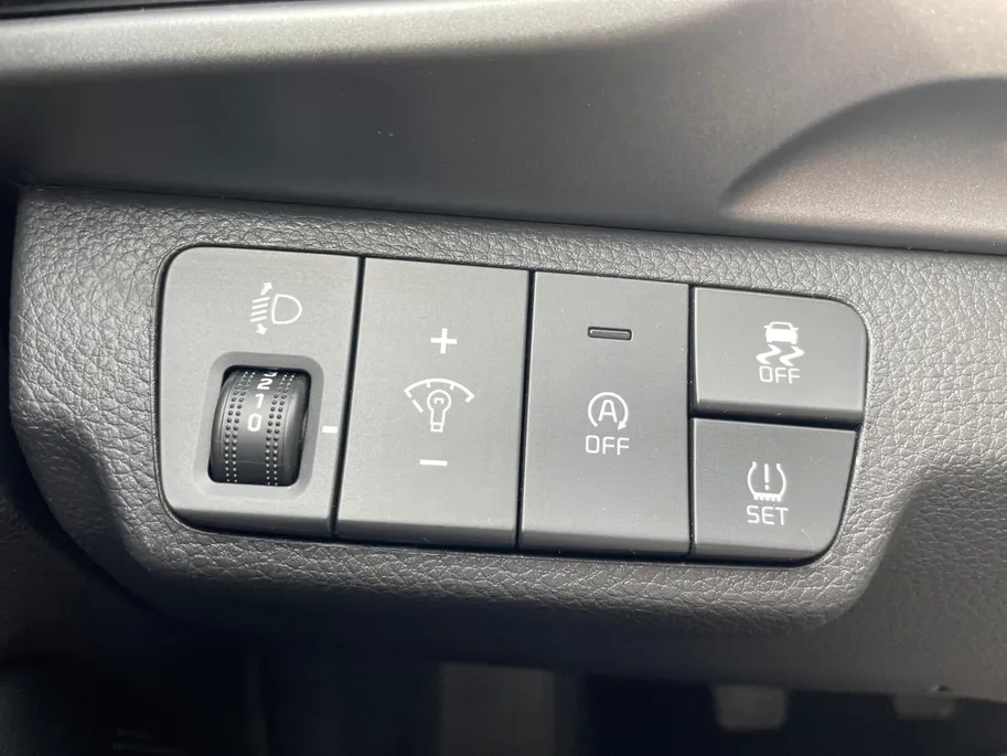 Kia Stonic 1.0 T-GDi MHEV DynamicPlusLine | TREKHAAK | CAMERA | PARKEERSENSOREN | CLIMATE | LAGE KILOMETERS |
