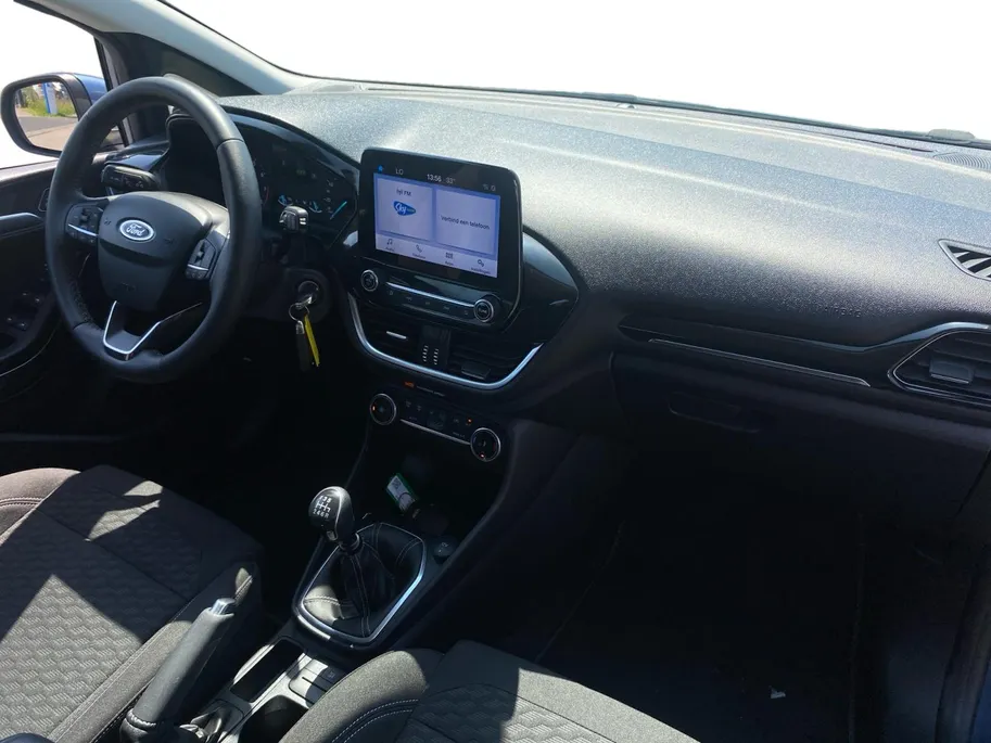 Ford Fiesta 5-deurs 1.0 EcoBoost Hybrid Titanium NL auto | Apple CarPlay / Android-Auto | lm velgen | parkeersensoren | etc.