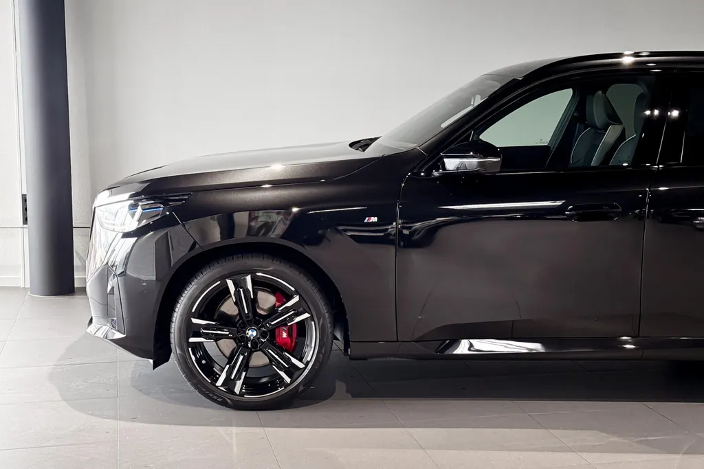 BMW X3 M50