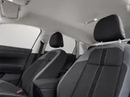 Volkswagen Polo 1.0 TSI 95pk DSG Style · Stoelverwarming · Apple/Android Car Play · P-Sensoren · Airco · IQ.Light · 15'' Inch ·
