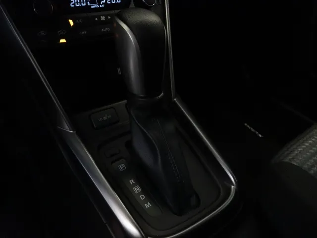 Suzuki S-Cross 1.4 Boosterjet Select Hybrid