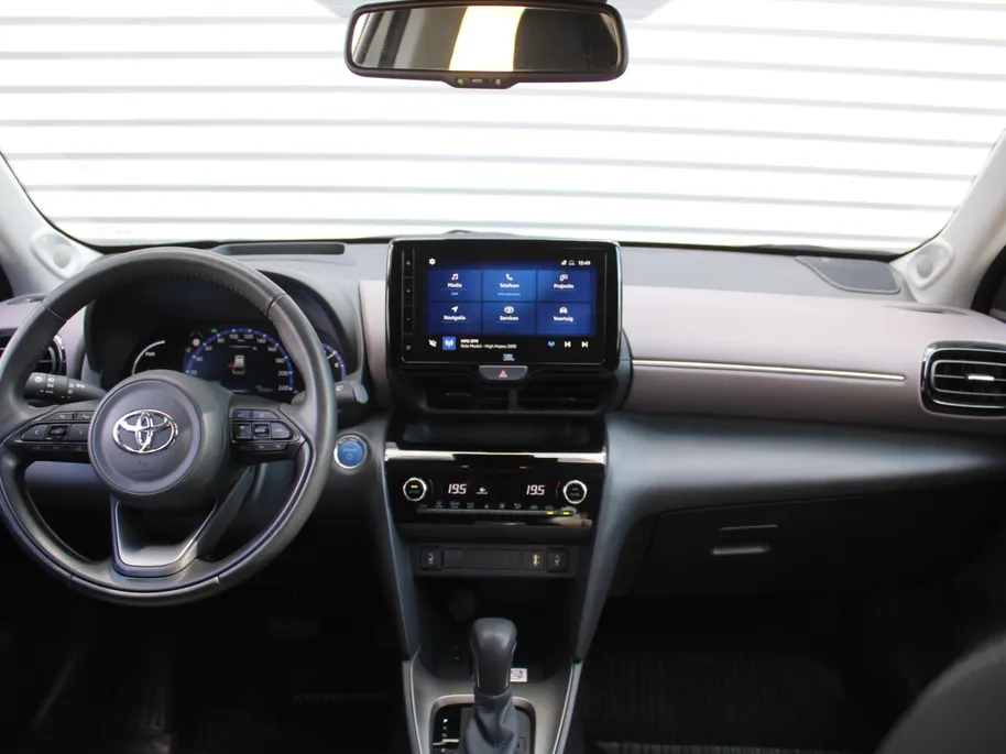 Toyota Yaris Cross 1.5 Hybrid Executive | 18' LM | Airco | Navi | Cruise | Camera | 1e eigenaar |