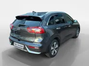 Kia Niro 1.6 GDi Hybrid BusinessLine | Zeer compleet | Stoel & stuurverwarming | Navigatie | Achteruitrijcamera | All-season banden |