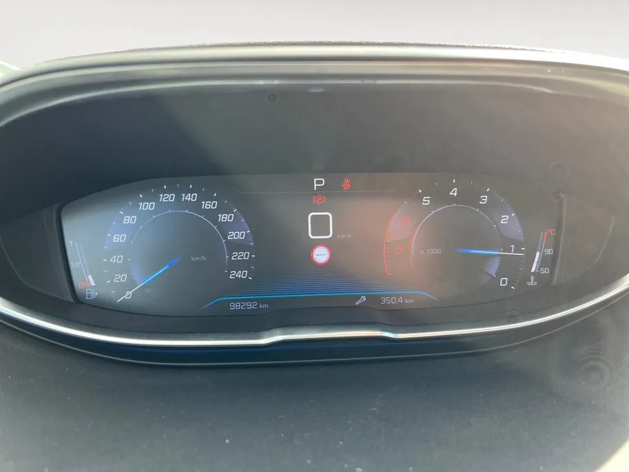 Peugeot 3008 1.2 PureTech Allure | Schuif/Kantel Dak | Automaat | Apple/Android Carplay | Half Leder | Climate Control | Navigatie |