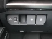 Kia EV2 Plus Advanced 42.2 kWh | Stuur-/stoelverwarming | Schuifdak | Dodehoek detectie | Elek. Stoelverstelling | Camera | 18' LM | LED | HK audio | Cruise adapt. |