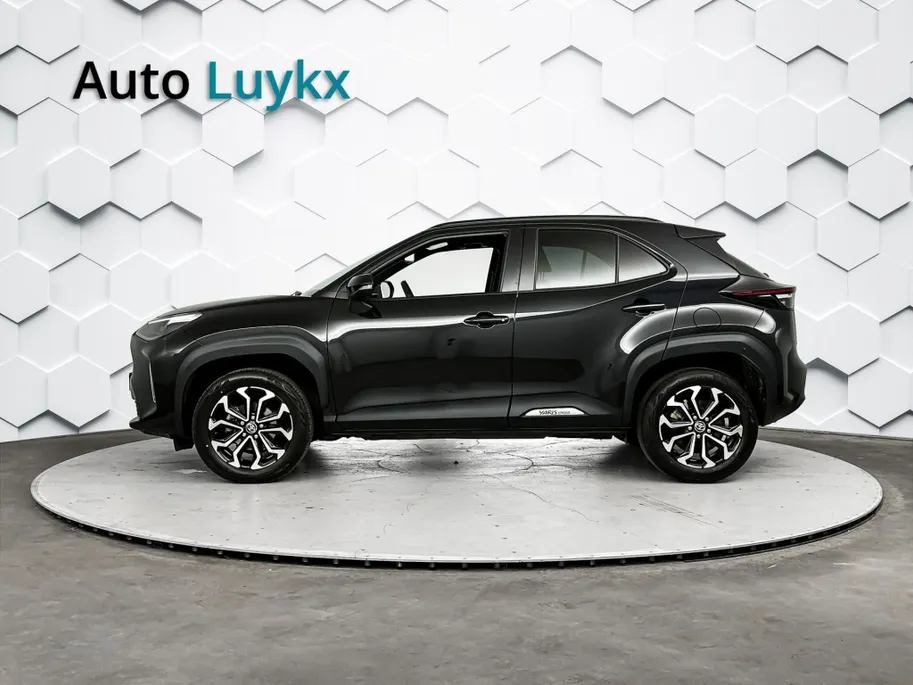 Toyota Yaris Cross 1.5 Hybrid Dynamic | Navigatie | 17'' L.M. Velgen | Adaptieve Cruise Control
