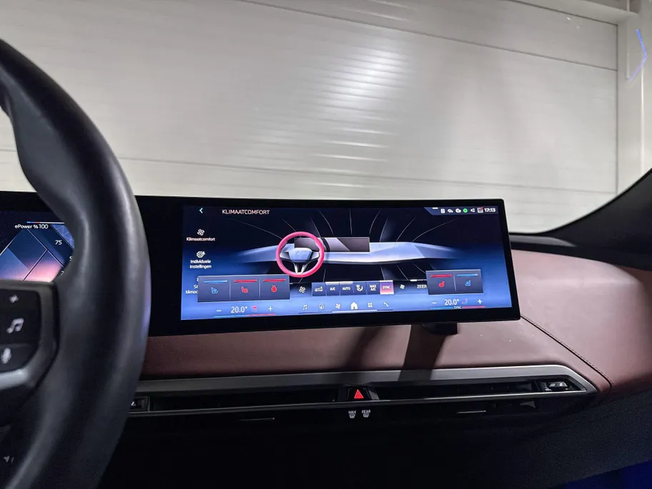 BMW iX xDrive60
