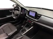 Kia Stonic 1.0 T-GDi MHEV GT-PlusLine Meest luxe uitvoering | 1e Eigenaar | Panorama dak | Dealer onderhouden | Cruise Control Adaptief | Carplay | Metallic lak | Fabrieksgarantie t/m 10-5-2030 + 3x 1 jaar* | NAP
