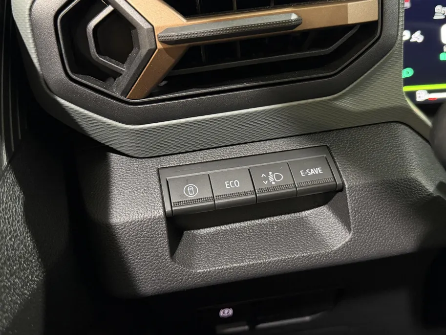 Dacia Bigster 1.8 - 155PK Hybrid Extreme Automaat | 1e eigenaar | 360 Camera | Adaptive Cruise Control | Apple CarPlay/Android Auto | Schuif/Kantel Dak | Lichtmetalen Velgen | Digital Cockpit | Full LED |
