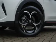 Alfa Romeo Junior 1.2 Turbo 136 PK Ibrida Speciale | Techno | Camera | Navi | Carp