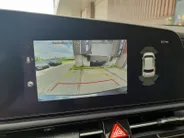 Kia Niro 1.6 GDi Hybrid DynamicPlusLine | Schuifdak | Stoel en stuurverwarming | Dodehoekdetectie | Head-up Display | Camera | verbruik 1 op 20!