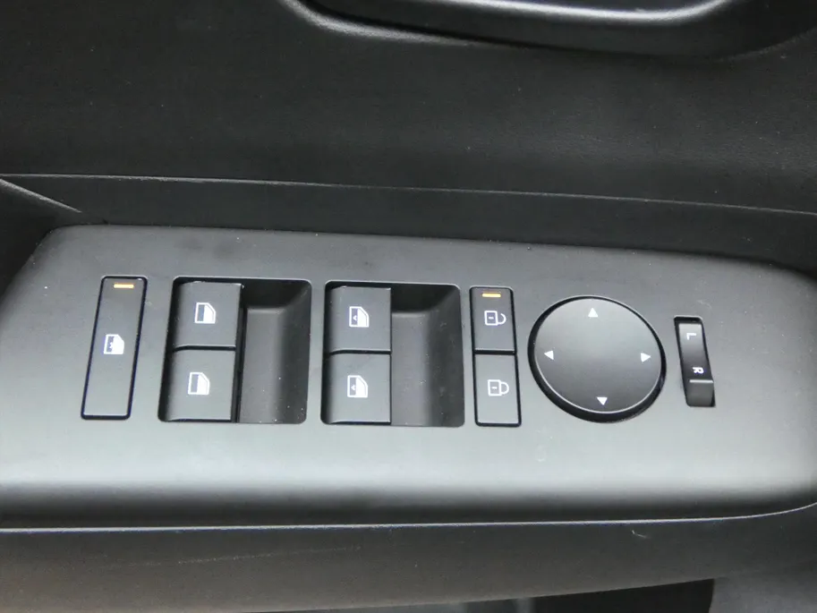 Hyundai Kona 1.6 GDI HEV E-Motion / DIRECT LEVERBAAR! / Demonstratieauto /