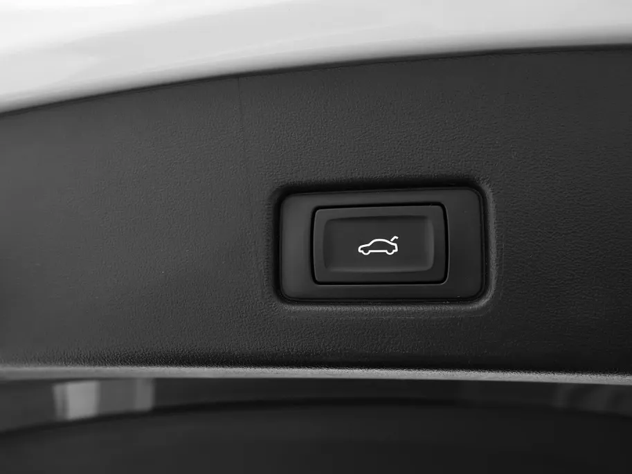 Audi Q4 Sportback e-tron 35 Edition 55 kWh 170pk · SOH 92,4% · Navigatie · Apple/Android Car Play · P-Sensoren · Elek. Achterklep · 18'' Inch ·