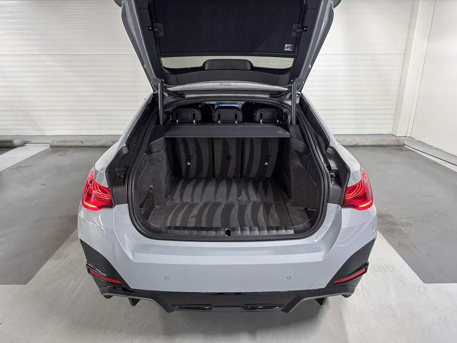 BMW i4 eDrive40