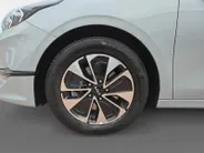 Kia Ceed Sportswagon 1.0 T-GDi Design Edition | JBL | Carplay | Camera | Navigatie | Stoelverwarming | Doedehoek Detectie |Fabrieksgarantie  t/m  1-7-2032 + 3x 1 jaar*| NAP
