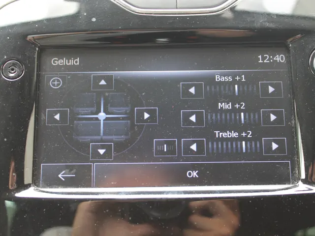 Renault Clio Estate 0.9 TCe Expression | airconditioning | navigatie | lichtmetalen velgen | trekhaak