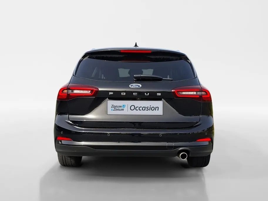 Ford Focus Wagon 1.0 EcoBoost Hybrid Titanium 155PK Automaat | NL-Auto | Adaptieve Cruise Control | Winter Pack | BLIS | Privacy Glass | Camera | Apple Carplay&Android Auto | 17' Lichtmetaal |