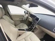 Volvo XC60 2.0 T5 FWD Summum | Automaat | Panorama Dak | NL-Auto | NAP | Memory Seats | Camera | Climate Control | Stoelverwarming | Cruise Control | Navigatie | Keyless