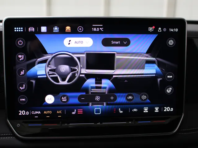 Volkswagen Tiguan 1.5 eTSI DSG Goal Edition Navigatie | Trekhaak | Matrix Led | Keyless Entry | Easy Open achterklep