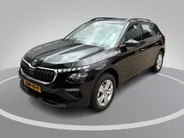Škoda Kamiq 1.0 TSI 115pk Selection · Apple/Android Car Play · P-Sensoren · Cruise Control · DAB · 16'' Inch · Garantie t/m 18-06-2028 of 100.000km