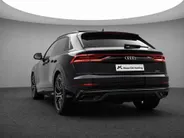 Audi Q8 55 TFSI 340pk Tiptronic Quattro Pro Line S · Panoramadak · Leder · Luchtvering · 360 Camera · Stoelmassage · Stoelventilatie · 22'' Inch · Bang & Olufsen ·