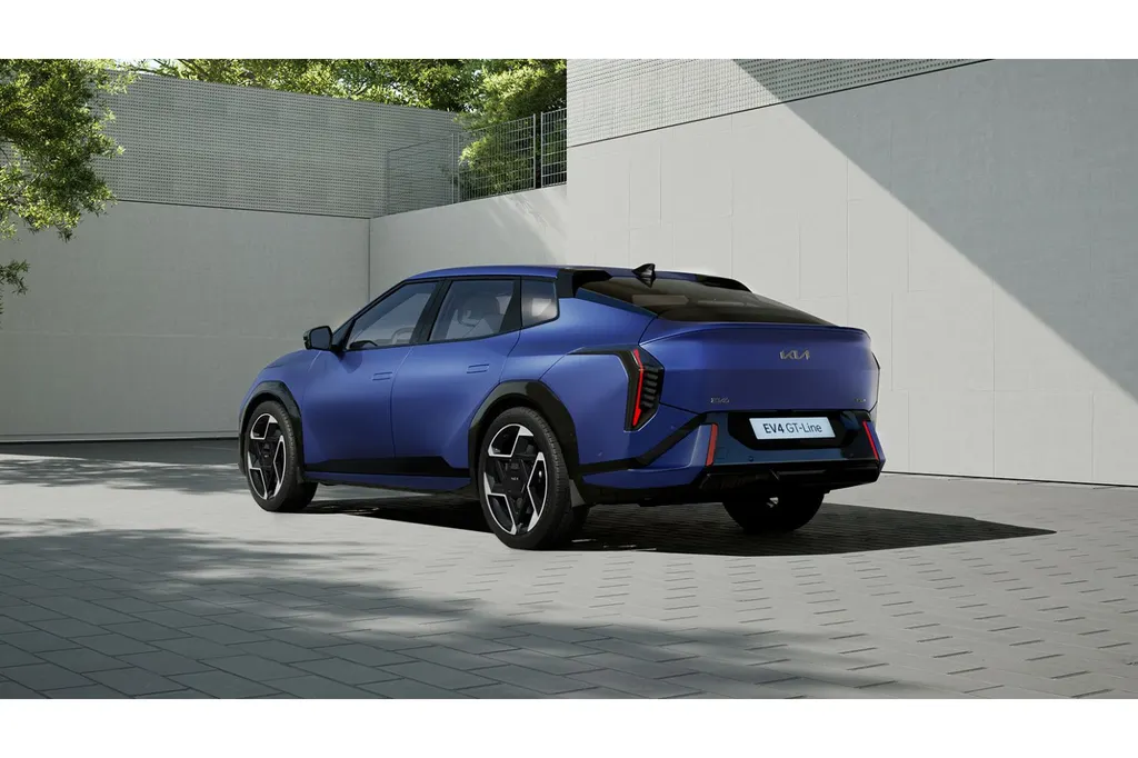 Kia EV4 Fastback 81,4 kWh 204PK GT-Line Business Edition