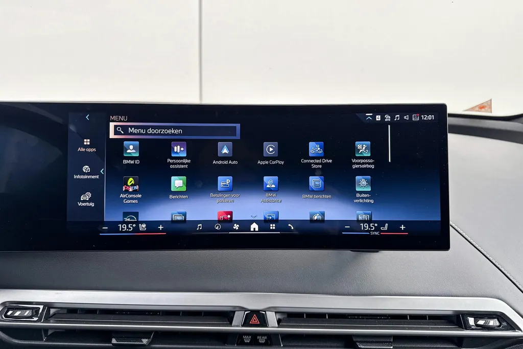 BMW iX xDrive60 112 kWh