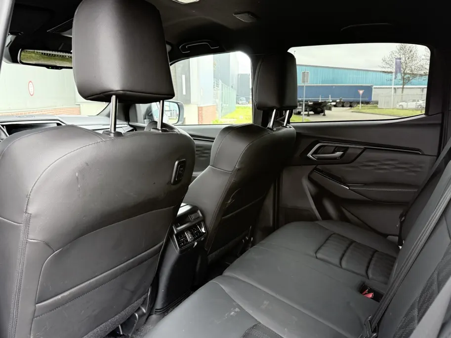 Isuzu D-Max EV V-Cross Dubbele Cabine 3500 Kg trekvermogen