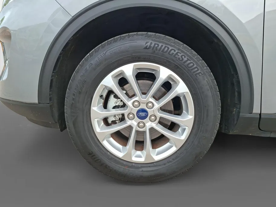 Ford Kuga 2.5 PHEV Titanium | Stoel- stuur en voorruitverwarming | Trekhaak | 1.500kg trekgewicht | Achteruit rij camera