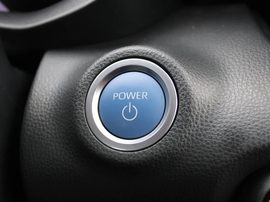 Mazda 2 Hybrid 1.5 Agile | Comfort pakket | 15' LM | Stoelverwarming | Apple Carplay / Android Auto |