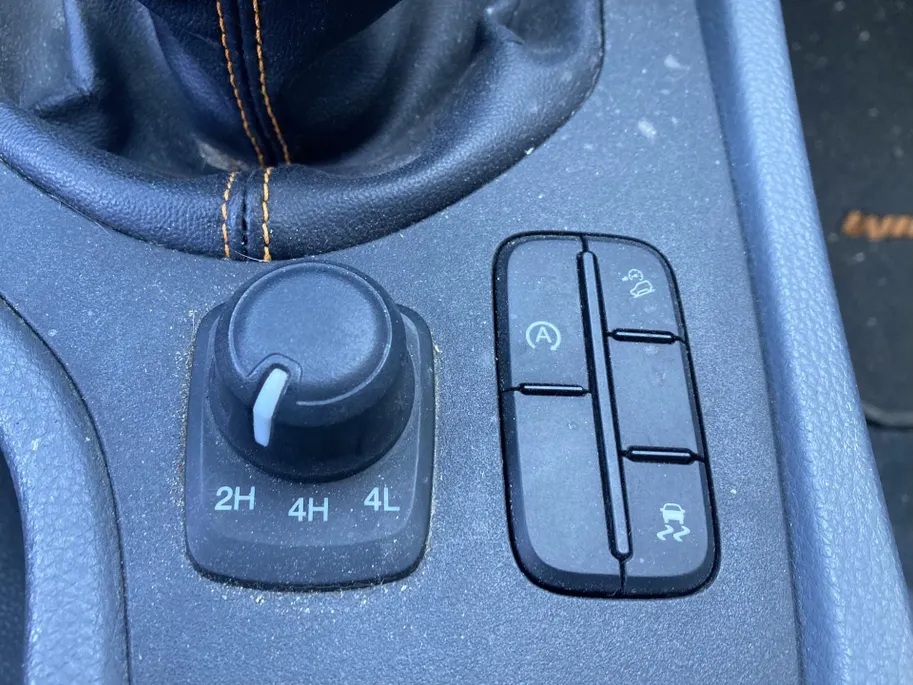 Ford Ranger 3.2 5-cilinder TDCi 200 pk 4WD Wildtrak Supercab Adaptieve Cruise Control - Navigatie - Trekhaak- afsluitbare Rollertop
